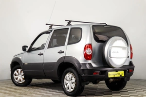 Внедорожник Chevrolet Niva 2015 года, 499000 рублей, Пермь