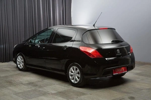 Хетчбэк Peugeot 308 2012 года, 747000 рублей, Красноярск