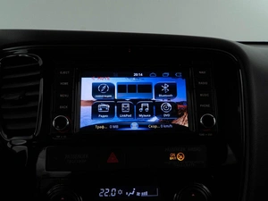 Внедорожник Mitsubishi Outlander 2016 года, 1599046 рублей, Москва