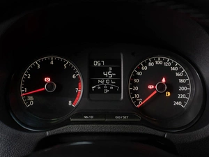 Седан Volkswagen Polo 2016 года, 1199000 рублей, Тюмень