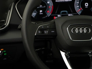 Внедорожник Audi Q5 2024 года, 5974404 рублей, Москва