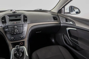 Седан Opel Insignia 2013 года, 569000 рублей, Пермь