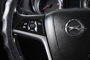 Универсал Opel Insignia 2009 года, 1009000 рублей, Пермь