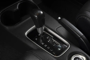Внедорожник Mitsubishi Outlander 2015 года, 2330000 рублей, Омск