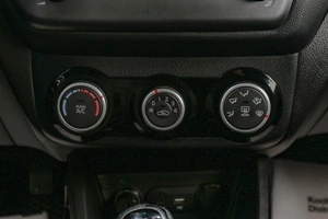 Седан Kia Rio 2015 года, 929000 рублей, Челябинск