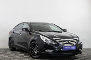 Седан Hyundai Sonata 2011 года, 1169000 рублей, Сургут