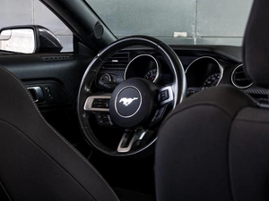 Кабриолет Ford Mustang 2017 года, 2900000 рублей, Краснодар