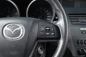 Седан Mazda 3 2011 года, 839000 рублей, Оренбург