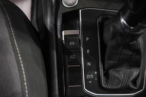 Внедорожник Volkswagen Tiguan 2018 года, 2689000 рублей, Новокузнецк