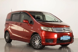 Минивэн Honda Freed 2011 года, 1229000 рублей, Челябинск