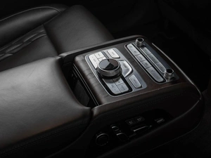 Седан Kia K900 2019 года, 2699000 рублей, Тюмень
