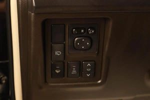 Внедорожник Toyota Land Cruiser Prado 2011 года, 3089000 рублей, Челябинск