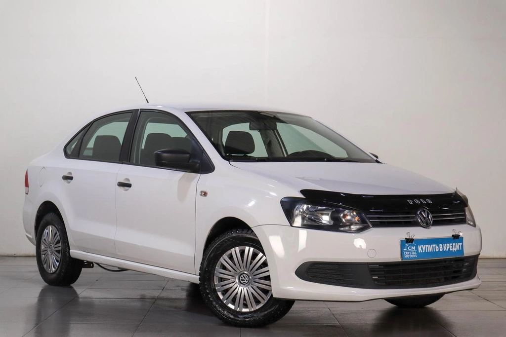 Седан Volkswagen Polo 2012 года, 639000 рублей, Челябинск
