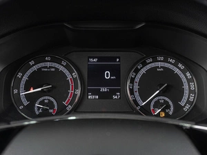 Внедорожник Skoda Karoq 2021 года, 2149000 рублей, Тюмень