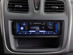 Хетчбэк Renault Sandero 2017 года, 719000 рублей, Тюмень