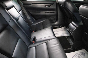 Седан Lexus ES 2017 года, 3119000 рублей, Сургут