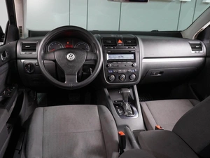 Седан Volkswagen Jetta 2009 года, 574000 рублей, Воронеж