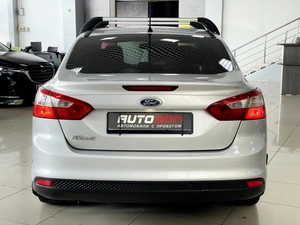 Седан Ford Focus 2011 года, 787000 рублей, Солонцы