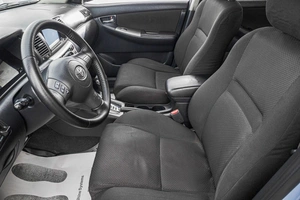 Седан Toyota Corolla 2006 года, 749000 рублей, Барнаул