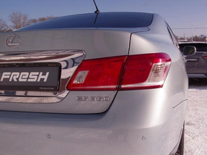 Седан Lexus ES 2011 года, 1650000 рублей, Владимир