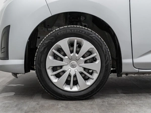 Минивэн Toyota Roomy 2017 года, 930000 рублей, Красноярск