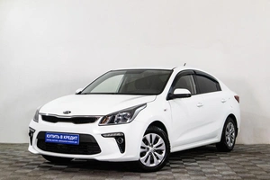 Седан Kia Rio 2018 года, 1499000 рублей, Сургут