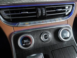 Седан Hongqi H9 2023 года, 4599000 рублей, Воронеж