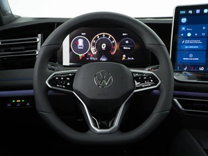 Внедорожник Volkswagen Tiguan L 2026 года, 4820046 рублей, Москва
