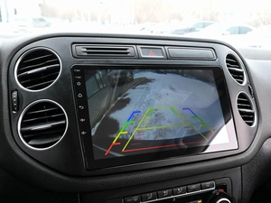 Внедорожник Volkswagen Tiguan 2011 года, 1050000 рублей, Волгоград