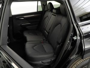 Внедорожник Toyota Highlander 2025 года, 6177055 рублей, Москва