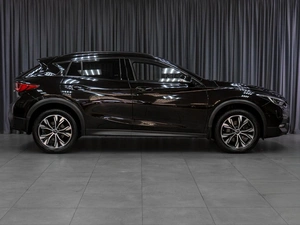 Внедорожник Infiniti QX30 2017 года, 2299000 рублей, Тюмень