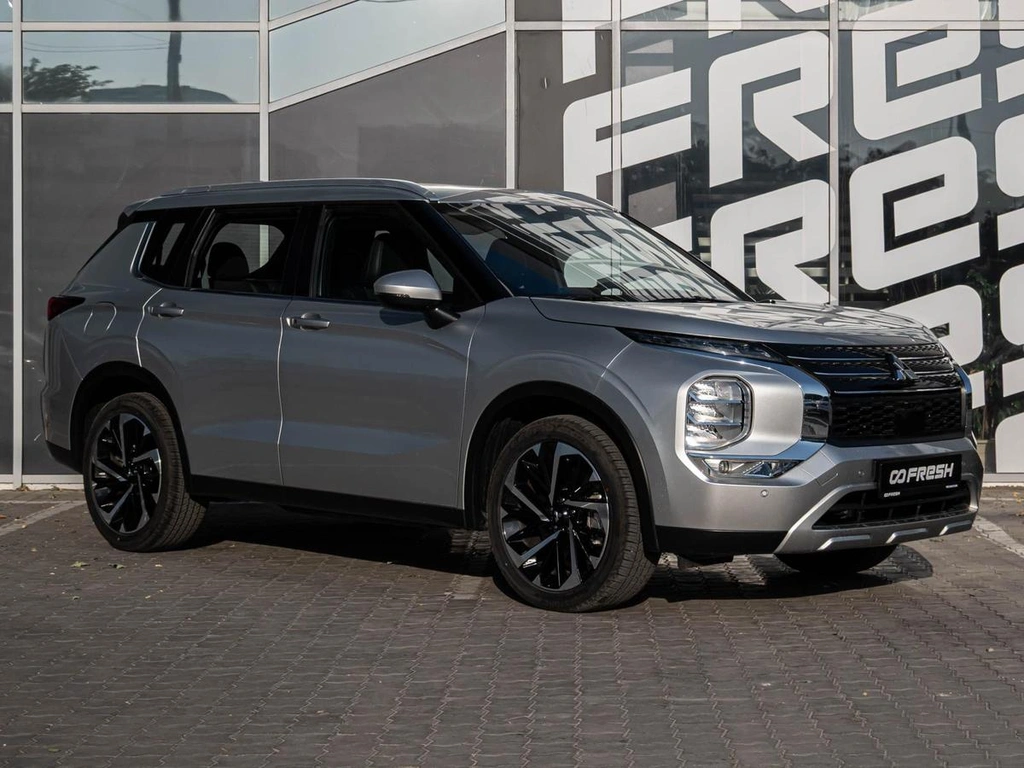 Внедорожник Mitsubishi Outlander 2023 года, 4785000 рублей, Краснодар