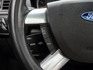 Внедорожник Ford Kuga 2011 года, 999000 рублей, Краснодар