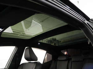 Седан Toyota Camry 2024 года, 3984444 рублей, Москва