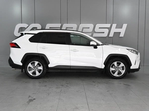 Внедорожник Toyota RAV4 2019 года, 2569000 рублей, Аксай