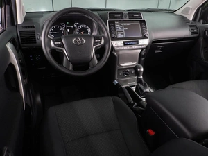 Внедорожник Toyota Land Cruiser Prado 2022 года, 5829000 рублей, Воронеж