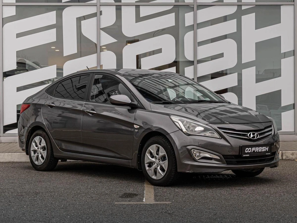 Седан Hyundai Solaris 2014 года, 1170000 рублей, Краснодар