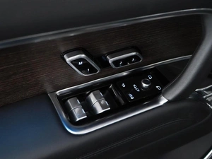 Внедорожник Land Rover Range Rover 2022 года, 15599077 рублей, Москва