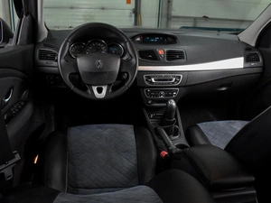 Седан Renault Fluence 2011 года, 729000 рублей, Воронеж