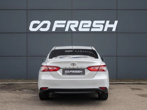Седан Toyota Camry 2018 года, 2675000 рублей, Краснодар
