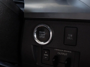 Пикап Toyota Tundra 2021 года, 6949000 рублей, Волгоград
