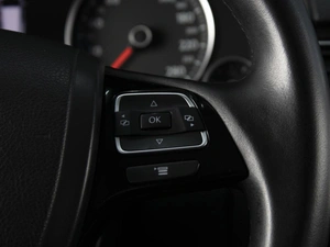 Внедорожник Volkswagen Touareg 2012 года, 1800000 рублей, Омск