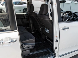 Минивэн Toyota Esquire 2015 года, 2106000 рублей, Краснодар