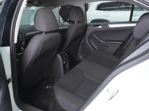 Седан Volkswagen Jetta 2016 года, 1260000 рублей, Ростов-на-Дону