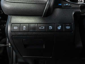 Седан Toyota Camry 2018 года, 2679000 рублей, Тюмень