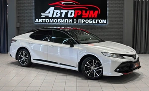 Седан Toyota Camry 2021 года, 2770000 рублей, Красноярск