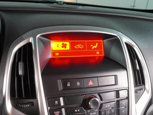 Хетчбэк Opel Astra GTC 2013 года, 949000 рублей, Воронеж