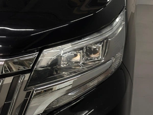 Минивэн Toyota Esquire 2020 года, 2847000 рублей, Красноярск