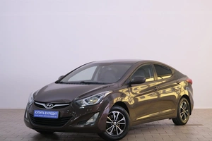 Седан Hyundai Elantra 2015 года, 1349000 рублей, Омск