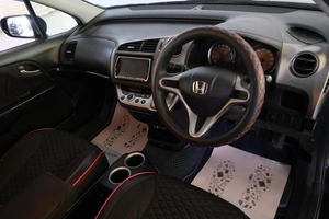 Минивэн Honda Stream 2009 года, 1419000 рублей, Омск